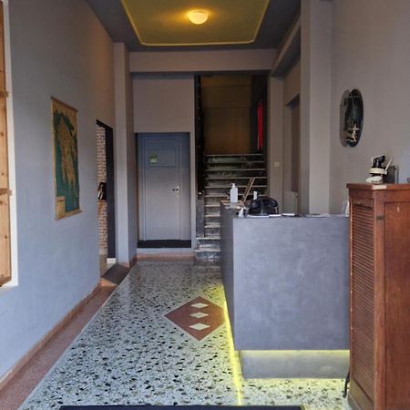 Leonidaion Guesthouse 올림피아 외부 사진 The reception area of the museum
